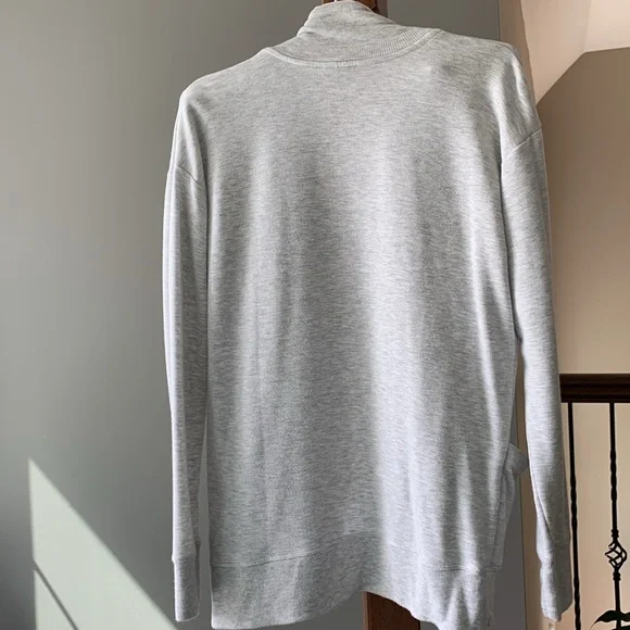 Athleta Girl Wrap’N Roll Cardigan Fog Heather Grey Gray Size XL/14 - Picture 2 of 10